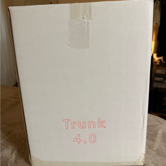 Monos x Drunk Elephant Suitcase with Wheels New - Picture 9 of 9